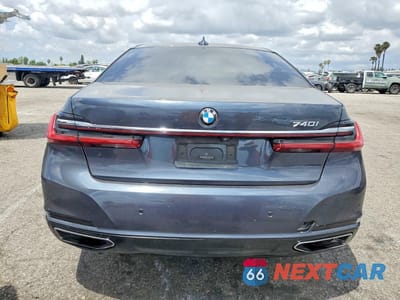Zdjęcie 6 z 12 samochodu: 2020 BMW 740 I VIN:WBA7T2C05LGL17035 - miniatura