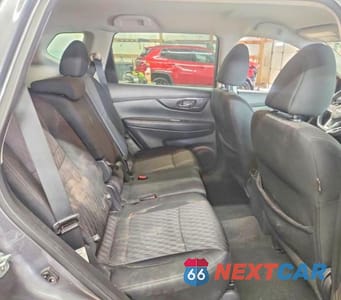 Zdjęcie 11 z 13 samochodu: 2018 NISSAN ROGUE SV VIN:5N1AT2MV8JC733258 - miniatura