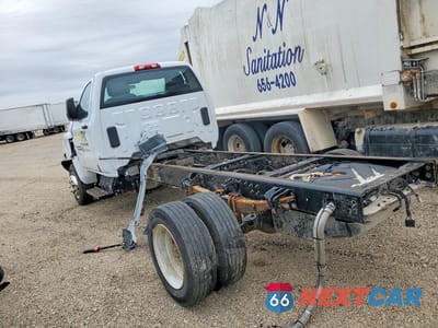 Drugie zdjęcie samochodu z przodu: 2022 CHEVROLET SILVERADO MEDIUM DUTY VIN:1HTKJPVK8NH277645 - miniatura