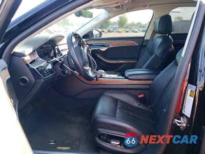 Zdjęcie 7 z 12 samochodu: 2020 AUDI A8 L E VIN:WAU8HAF82LN008779 - miniatura