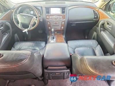 Zdjęcie 8 z 13 samochodu: 2015 INFINITI QX80 BASE VIN:JN8AZ2NFXF9570566 - miniatura
