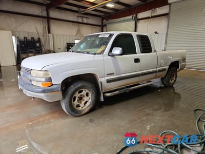 2001 CHEVROLET SILVERADO K1500 1GCEK19T91Z232175 - główne zdjęcie licytacji z USA - miniatura