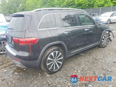 Trzecie zdjęcie samochodu z tyłu: 2021 MERCEDES-BENZ GLB 250 VIN:W1N4M4GB9MW108892 - miniatura