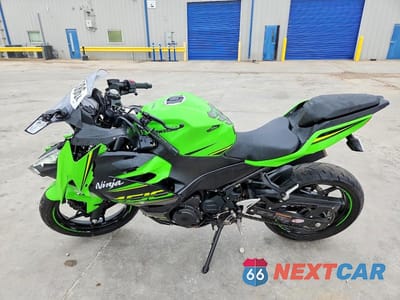 Trzecie zdjęcie samochodu z tyłu: 2018 KAWASAKI EX400 VIN:JKAEXKG19JDA09332 - miniatura