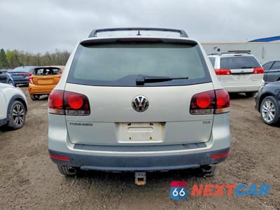 Zdjęcie 6 z 12 samochodu: 2010 VOLKSWAGEN TOUAREG TDI VIN:WVGFK6A96AD002782 - miniatura