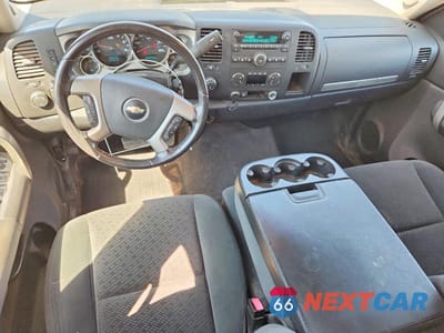 Zdjęcie 8 z 12 samochodu: 2007 CHEVROLET SILVERADO K1500 CREW CAB VIN:3GCEK13M87G503494 - miniatura