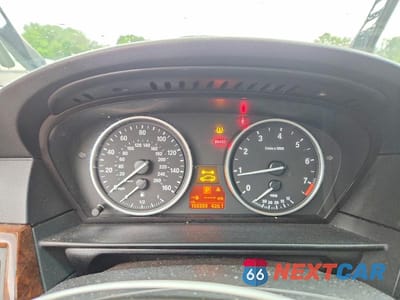 Zdjęcie 9 z 12 samochodu: 2008 BMW 528 I VIN:WBANU53538CT10519 - miniatura
