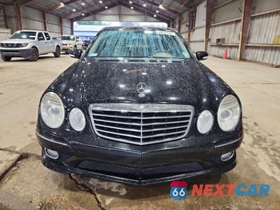 Piąte zdjęcie samochodu w środku: 2008 MERCEDES-BENZ E 350 VIN:WDBUF56X78B352878 - miniatura