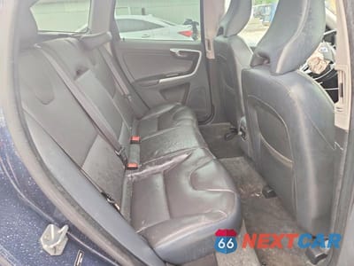 Zdjęcie 11 z 13 samochodu: 2015 VOLVO XC60 T6 PREMIER VIN:YV449MDK9F2676810 - miniatura
