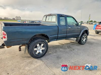 Trzecie zdjęcie samochodu z tyłu: 1998 TOYOTA TACOMA XTRACAB VIN:4TAWM72N4WZ021434 - miniatura