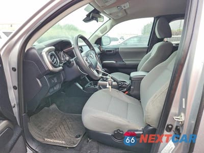 Zdjęcie 7 z 12 samochodu: 2020 TOYOTA TACOMA SR5 VIN:5TFSX5EN3LX072716 - miniatura