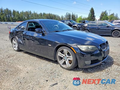 Czwarte zdjęcie samochodu z boku: 2010 BMW 335 I VIN:WBAWB7C59AP048686 - miniatura