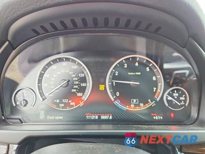 Zdjęcie 9 z 13 samochodu: 2017 BMW X5 XDRIVE35I VIN:5UXKR0C35H0V73135 - miniatura