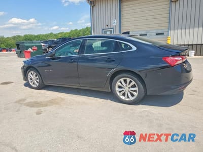 Drugie zdjęcie samochodu z przodu: 2020 CHEVROLET MALIBU LT VIN:1G1ZD5ST3LF044715 - miniatura
