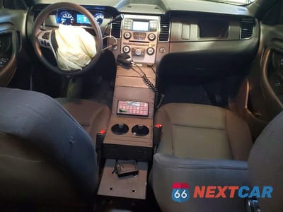 Zdjęcie 8 z 12 samochodu: 2018 FORD TAURUS POLICE INTERCEPTOR VIN:1FAHP2MT5JG133530 - miniatura