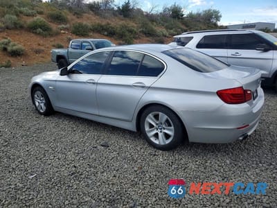 Drugie zdjęcie samochodu z przodu: 2012 BMW 528 XI VIN:WBAXH5C53CDW02039 - miniatura