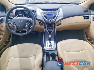 Zdjęcie 8 z 12 samochodu: 2013 HYUNDAI ELANTRA GLS VIN:5NPDH4AE0DH173604 - miniatura