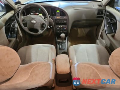 Zdjęcie 8 z 12 samochodu: 2006 HYUNDAI ELANTRA GLS VIN:KMHDN46D86U362322 - miniatura