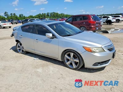 Czwarte zdjęcie samochodu z boku: 2013 ACURA ILX 20 PREMIUM VIN:19VDE1F54DE005557 - miniatura