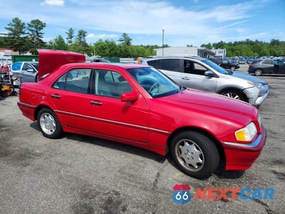Czwarte zdjęcie samochodu z boku: 1998 MERCEDES-BENZ C 280 VIN:WDBHA29G5WF743768 - miniatura