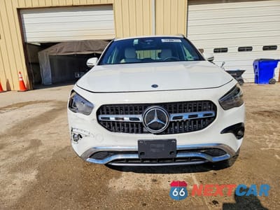 Piąte zdjęcie samochodu w środku: 2025 MERCEDES-BENZ GLA 250 4MATIC VIN:W1N4N4HB5SJ710985 - miniatura