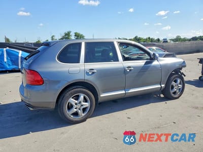 Trzecie zdjęcie samochodu z tyłu: 2005 PORSCHE CAYENNE S VIN:WP1AB29P45LA60300 - miniatura
