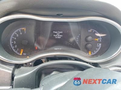 Zdjęcie 9 z 13 samochodu: 2015 JEEP GRAND CHEROKEE LIMITED VIN:1C4RJFBGXFC713237 - miniatura