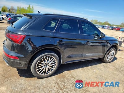 Trzecie zdjęcie samochodu z tyłu: 2021 AUDI SQ5 PREMIUM VIN:WA1A4AFY5M2137337 - miniatura