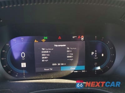 Zdjęcie 9 z 14 samochodu: 2023 VOLVO XC60 PLUS VIN:YV4L12RNXP1376288 - miniatura