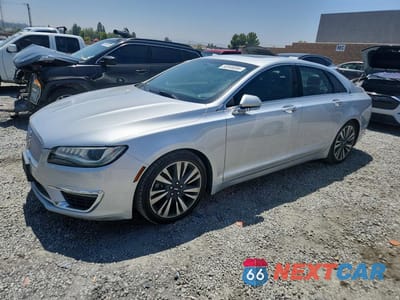 2017 LINCOLN MKZ RESERVE 3LN6L5FC5HR613982 - główne zdjęcie licytacji z USA - miniatura