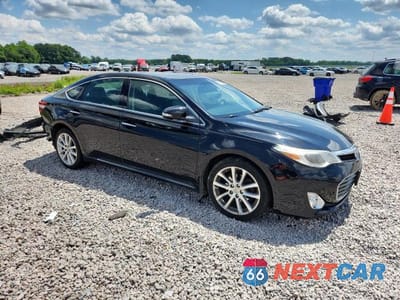 Czwarte zdjęcie samochodu z boku: 2013 TOYOTA AVALON LIMITED VIN:4T1BK1EB9DU017988 - miniatura