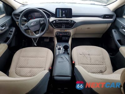 Zdjęcie 8 z 13 samochodu: 2020 FORD ESCAPE SE VIN:1FMCU9G63LUA03984 - miniatura