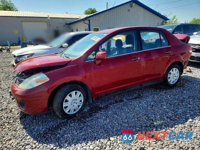 2008 NISSAN VERSA S/SL 3N1BC11E48L375715 - główne zdjęcie licytacji z USA - miniatura