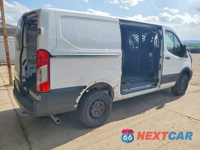 Trzecie zdjęcie samochodu z tyłu: 2025 FORD TRANSIT T-250 VIN:1FTBR1Y81SKA87591 - miniatura