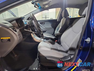 Zdjęcie 7 z 12 samochodu: 2013 HYUNDAI ELANTRA GLS VIN:KMHDH4AE0DU682867 - miniatura