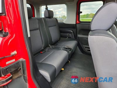 Zdjęcie 11 z 13 samochodu: 2006 HONDA ELEMENT EX VIN:5J6YH28666L025275 - miniatura