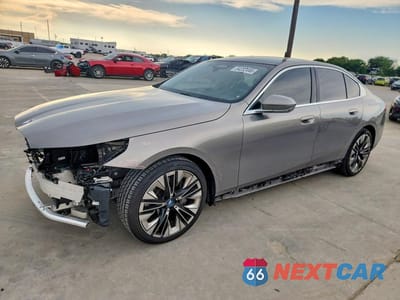 2024 BMW I5 EDRIVE 40 WBY33FK04RCP96220 - główne zdjęcie licytacji z USA - miniatura