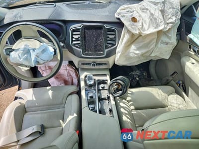 Zdjęcie 8 z 14 samochodu: 2024 VOLVO XC90 ULTIMATE VIN:YV4062JF4R1154616 - miniatura