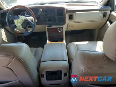 Zdjęcie 8 z 13 samochodu: 2004 CADILLAC ESCALADE LUXURY VIN:1GYEK63N34R275027 - miniatura