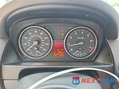 Zdjęcie 9 z 12 samochodu: 2013 BMW X1 XDRIVE28I VIN:WBAVL1C59DVR86337 - miniatura