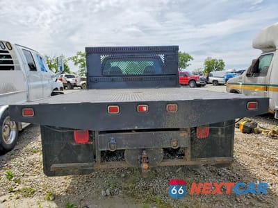 Zdjęcie 6 z 12 samochodu: 2005 FORD F350 SUPER DUTY VIN:1FDWF365X5EA96271 - miniatura
