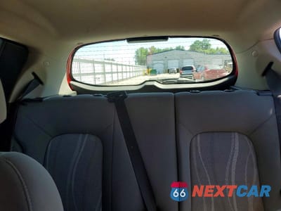 Zdjęcie 10 z 13 samochodu: 2015 CHEVROLET SONIC LT VIN:1G1JC6SH5F4126558 - miniatura