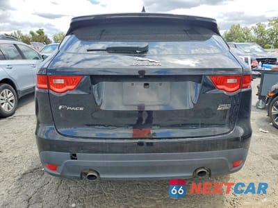 Zdjęcie 6 z 13 samochodu: 2018 JAGUAR F-PACE PREMIUM VIN:SADCJ2FX3JA323971 - miniatura