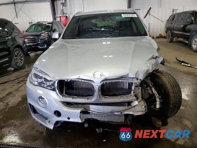 Piąte zdjęcie samochodu w środku: 2016 BMW X5 XDRIVE35I VIN:5UXKR0C54G0P33277 - miniatura