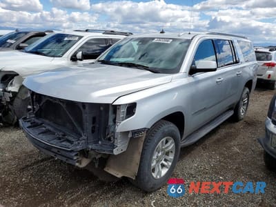 2019 CHEVROLET SUBURBAN K1500 LT 1GNSKHKC8KR392756 - główne zdjęcie licytacji z USA - miniatura