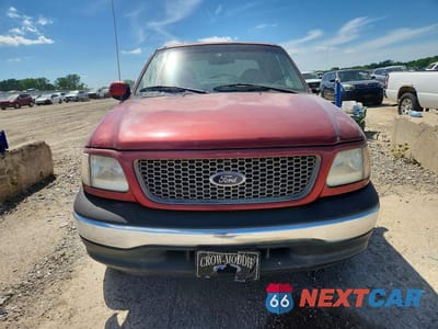 Piąte zdjęcie samochodu w środku: 2000 FORD F150 VIN:1FTZX1727YNB56647 - miniatura