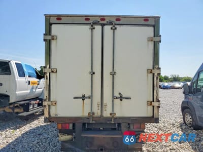 Zdjęcie 6 z 12 samochodu: 2004 ISUZU NPR BOX TRUCK VIN:JALB4B14147003933 - miniatura
