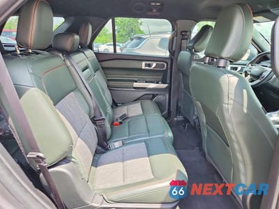 Zdjęcie 11 z 13 samochodu: 2022 FORD EXPLORER TIMBERLINE VIN:1FMSK8JH7NGC32434 - miniatura
