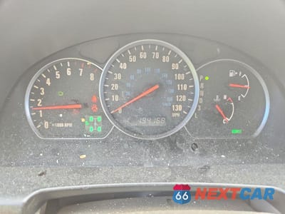Zdjęcie 9 z 12 samochodu: 2005 SUZUKI XL7 EX VIN:JS3TX92V354100777 - miniatura