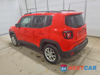 Drugie zdjęcie samochodu z przodu: 2022 JEEP RENEGADE LATITUDE VIN:ZACNJDB16NPN50575 - miniatura